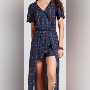 Bohemian Xhilaration Short Sleeve Romper Medium EUC